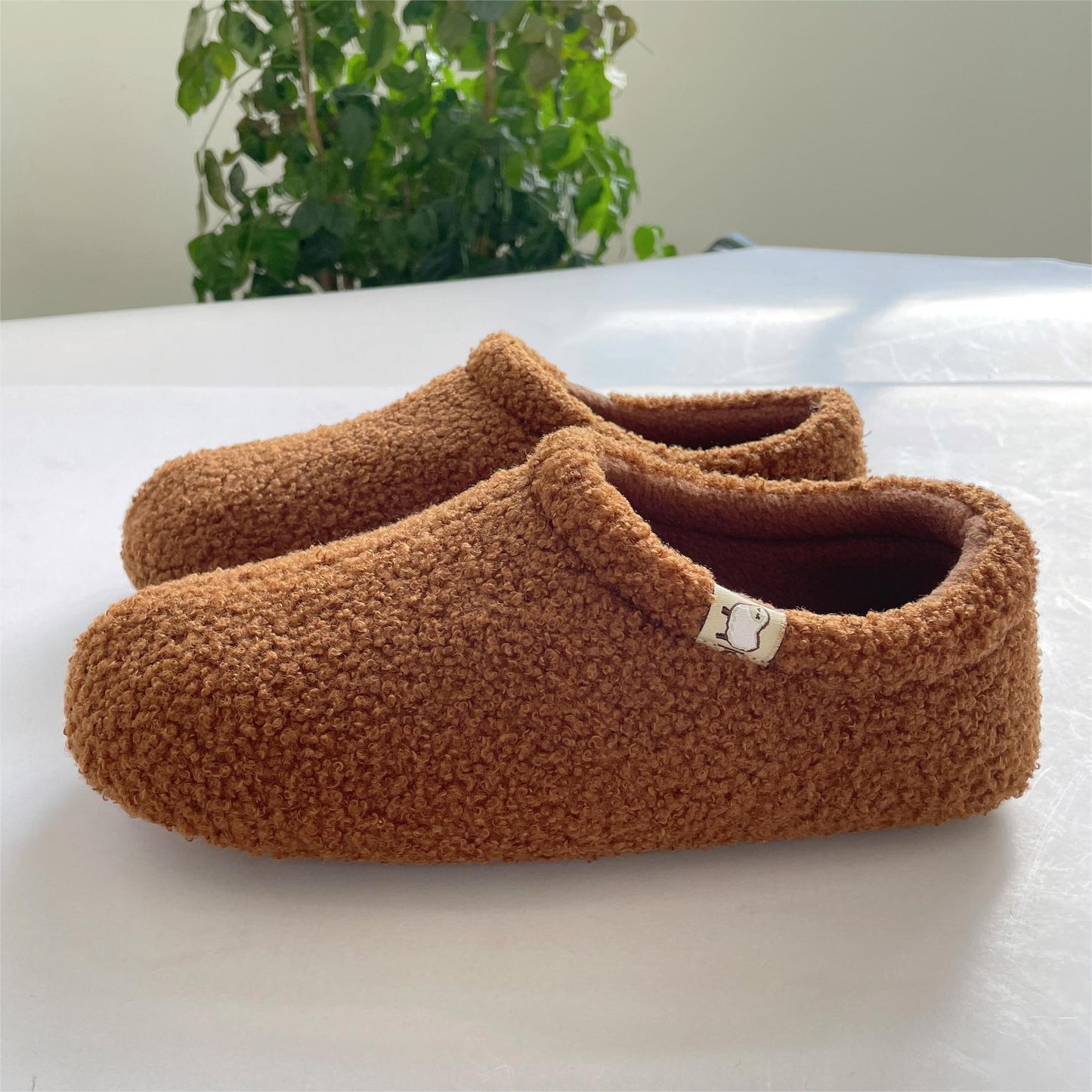 Pantoufles à talons hauts en peluche Teddy
