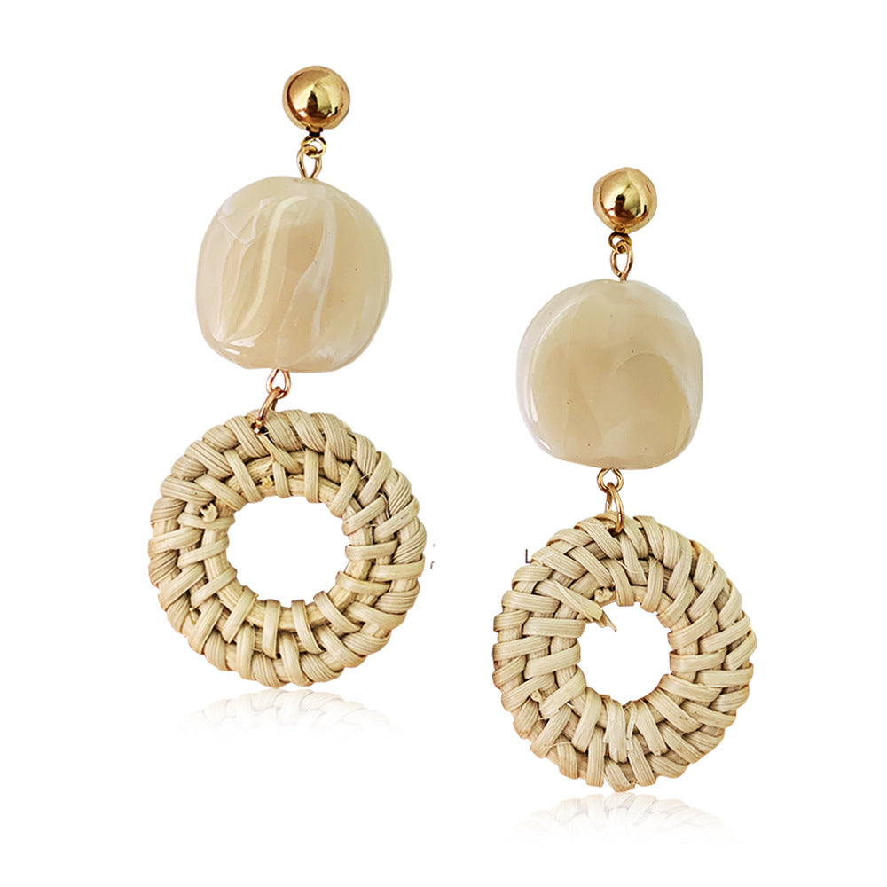 Boucles d'oreilles rondes en rotin à géométrie exagérée vintage de Corée du Sud