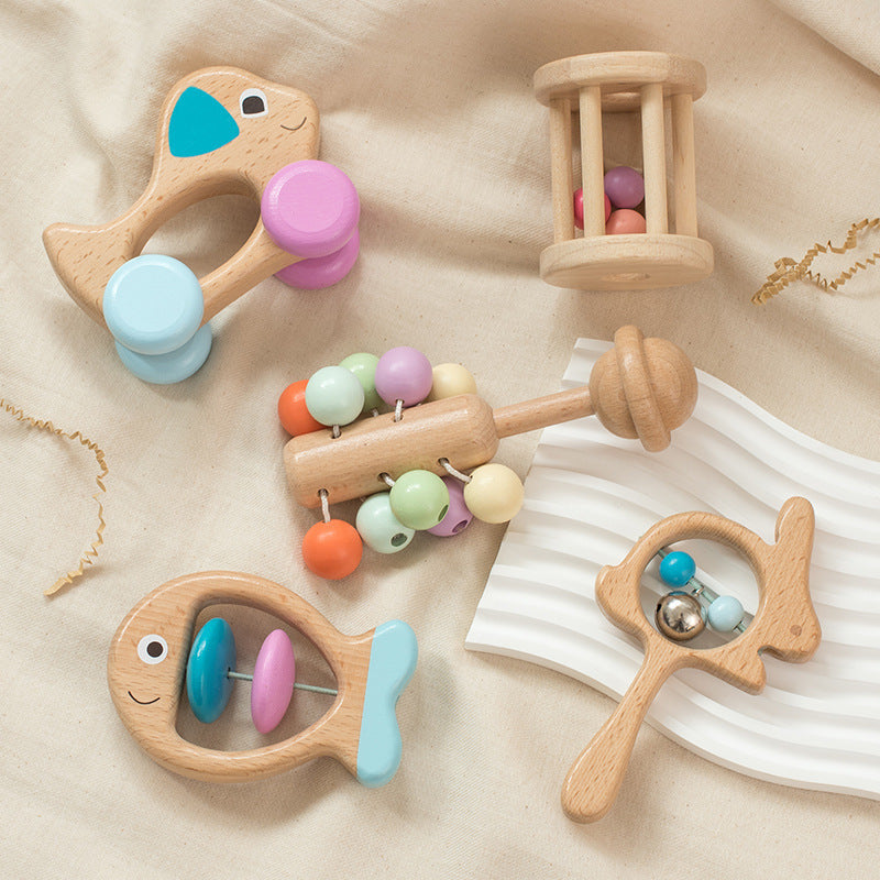 Ensemble de jouets en bois de cinq pièces colorés pour bébé