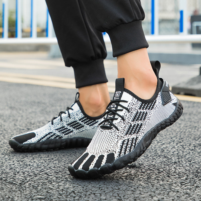 Men's Sports Leisure Mountaineering Shoes Hollow-out Fly Knit