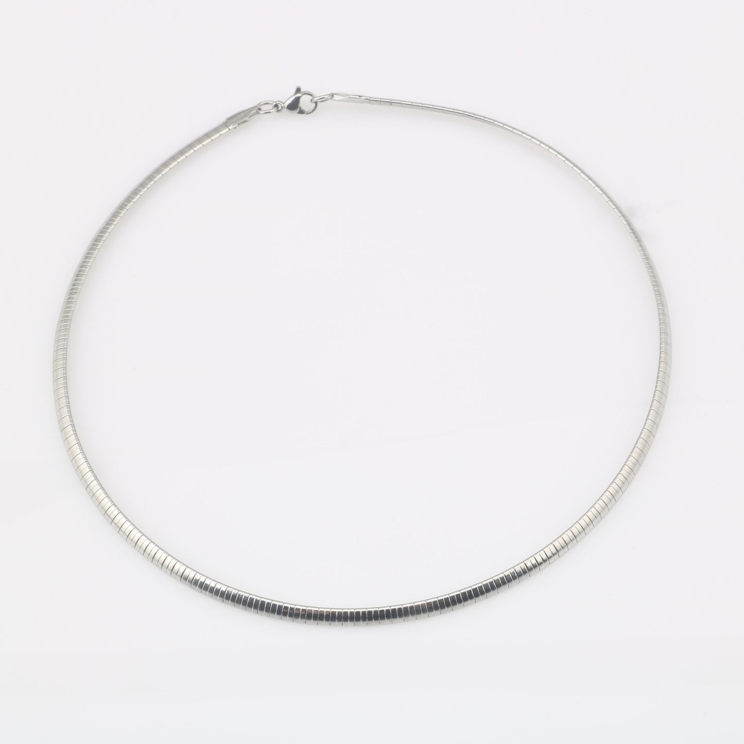 European And American Stainless Steel Fashion Ornaments Embossed Women's Collar
