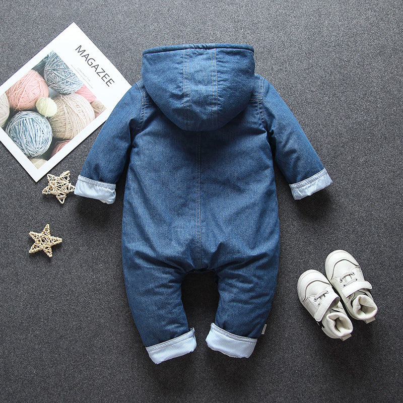 Épaissir les vêtements de bébé en automne et en hiver