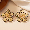 Boucles d'oreilles à fleurs Vintage pour femmes, Design de Niche, peinture en aérosol, clous d'oreilles