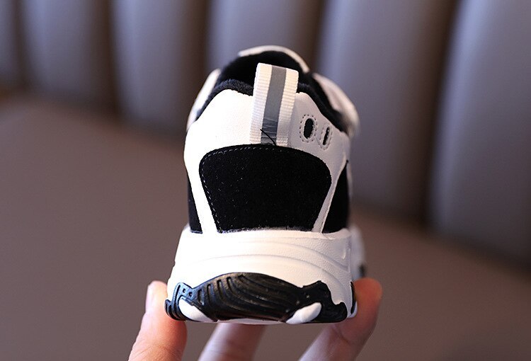 Chaussures décontractées en velours pour enfants, chaussures chaudes à la mode pour garçons, nouvelle collection automne et hiver