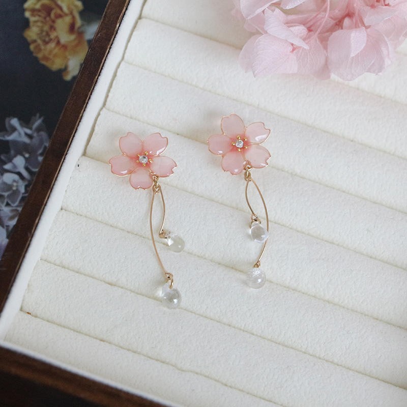 Ornement de boucles d'oreilles féeriques de conception d'intérêt particulier
