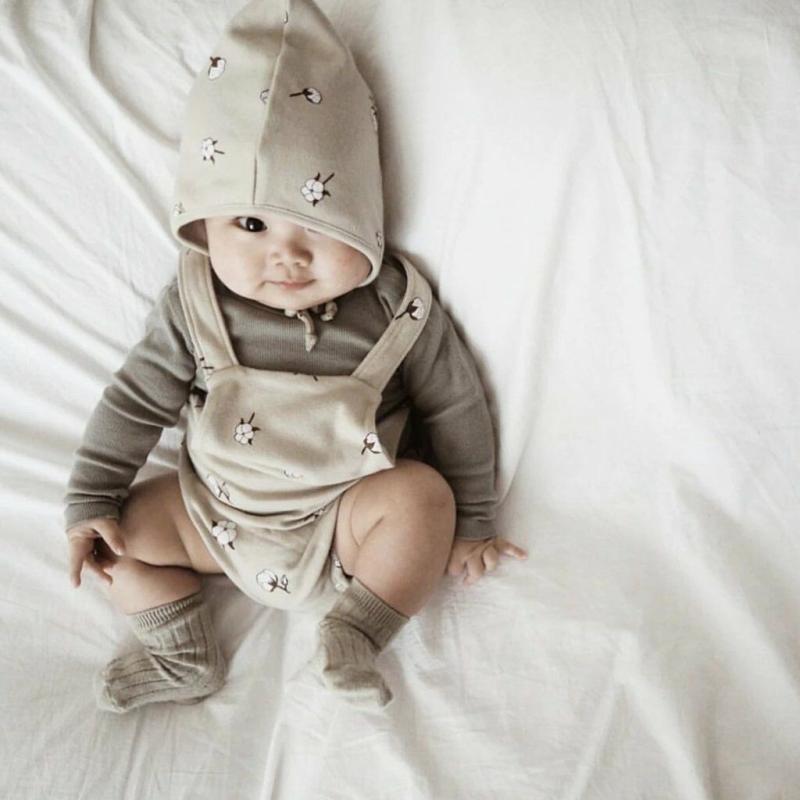 Vêtements et vêtements de style occidental