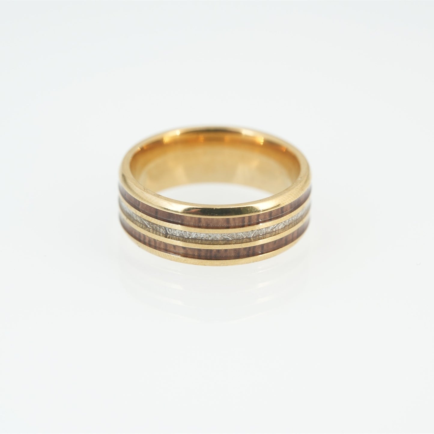 Bague en soie glacée incrustée d'acier tungstène délicat