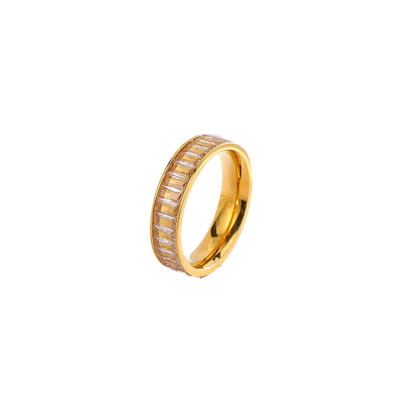 Bague en acier titane strass pour femme