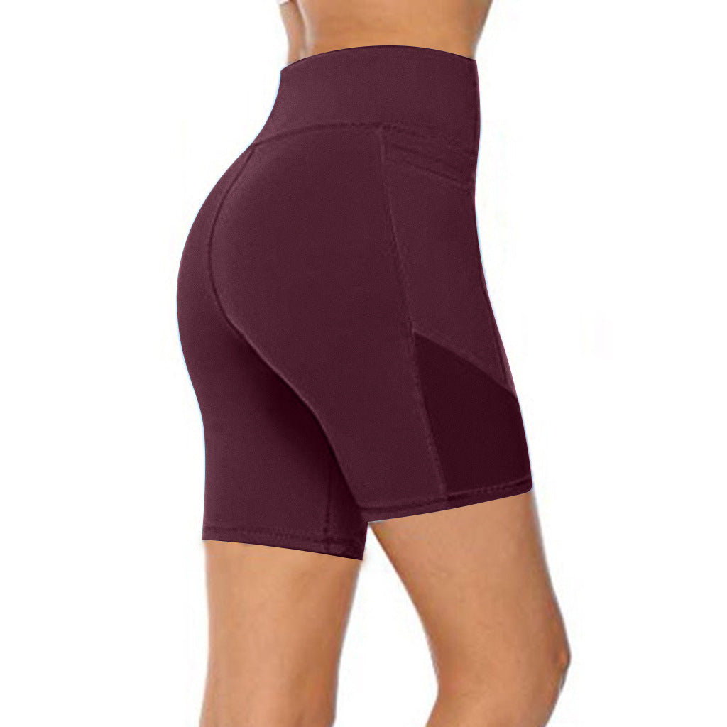 Pantalones cortos deportivos de cinco puntos con costuras