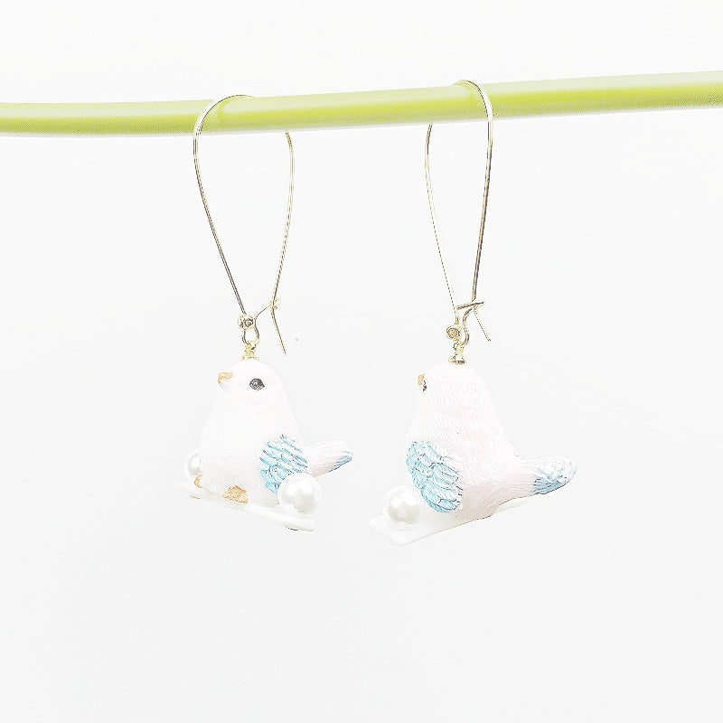 Boucles d'oreilles créatives d'oiseau debout de dessin animé mignon fait maison fait à la main