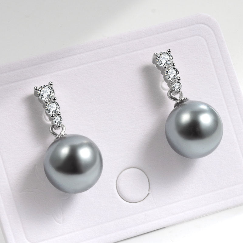 Petites boucles d'oreilles en perles de diamant brillantes pour femmes