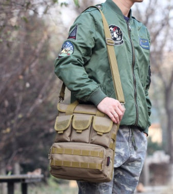 Sac à dos de campagne direct d'usine, sac à main de camouflage à épaule unique, sac à main d'externalisation, paquet tactique, kit de terrain