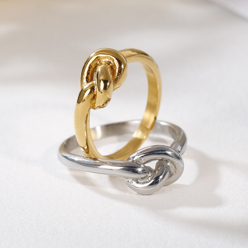 Bague en acier titane géométrique Truelove Knot