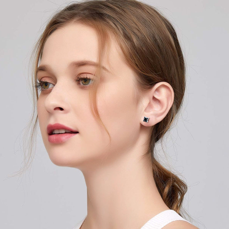 Boucles d'oreilles tendance en zircon noir 1 carat