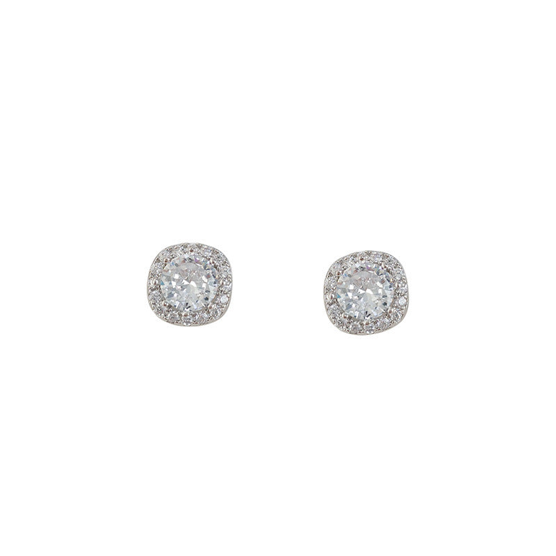 Boucles d'oreilles carrées simples pour femmes