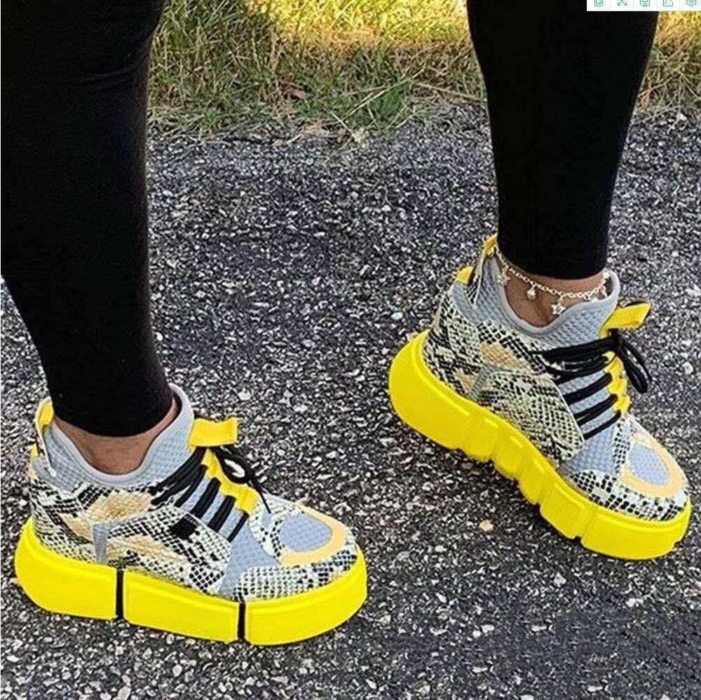 Chaussures décontractées à lacets à fond plat de style sportif