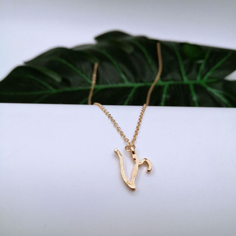 Ornament 26 Letter Necklace Simple Fashion Character Capital English Pendant Special-interest Design Clavicle Chain
