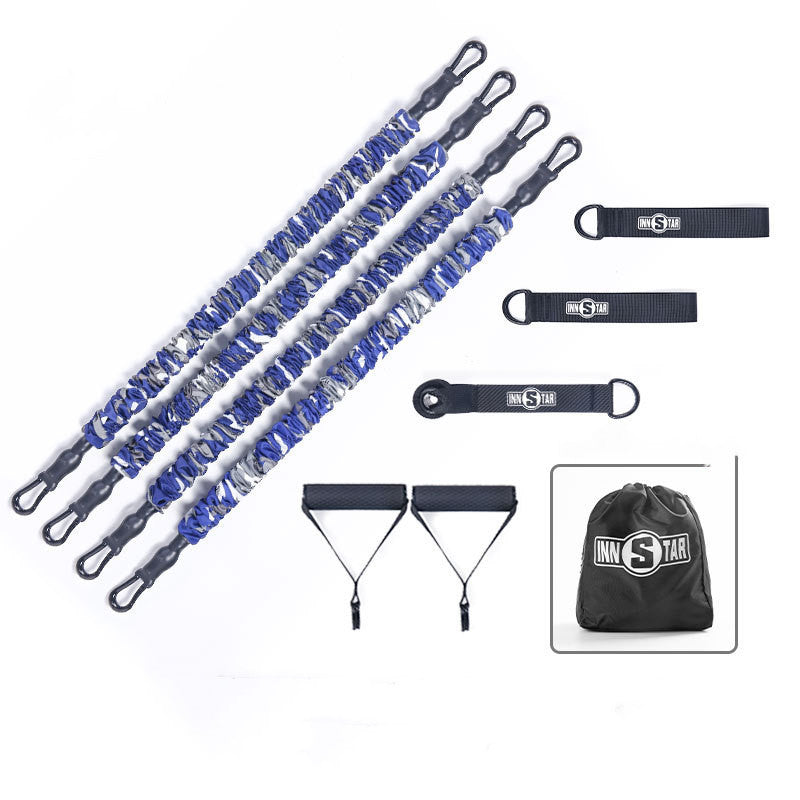 Equipo de fitness multifuncional para entrenar los músculos del pecho.