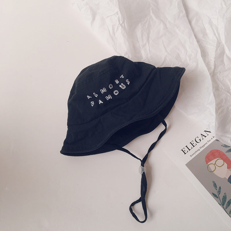 Chapeau de pêcheur enfant à lacets