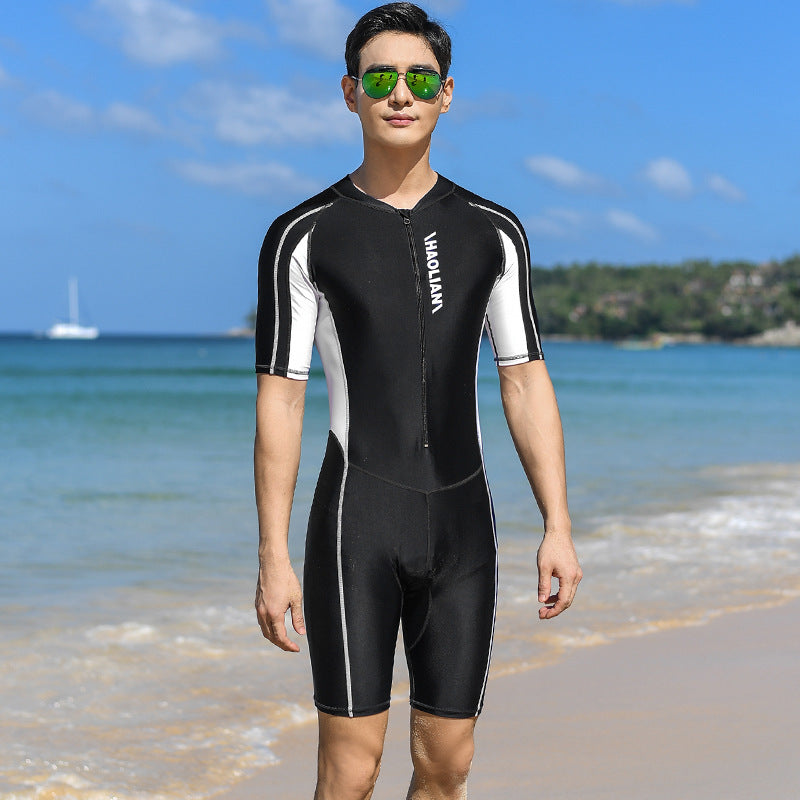 Traje de baño de una pieza Traje de surf deportivo de cinco puntos de manga corta para hombre