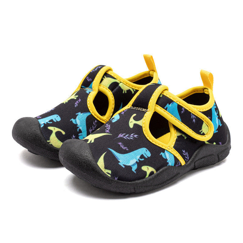 Chaussures décontractées respirantes pour garçons.