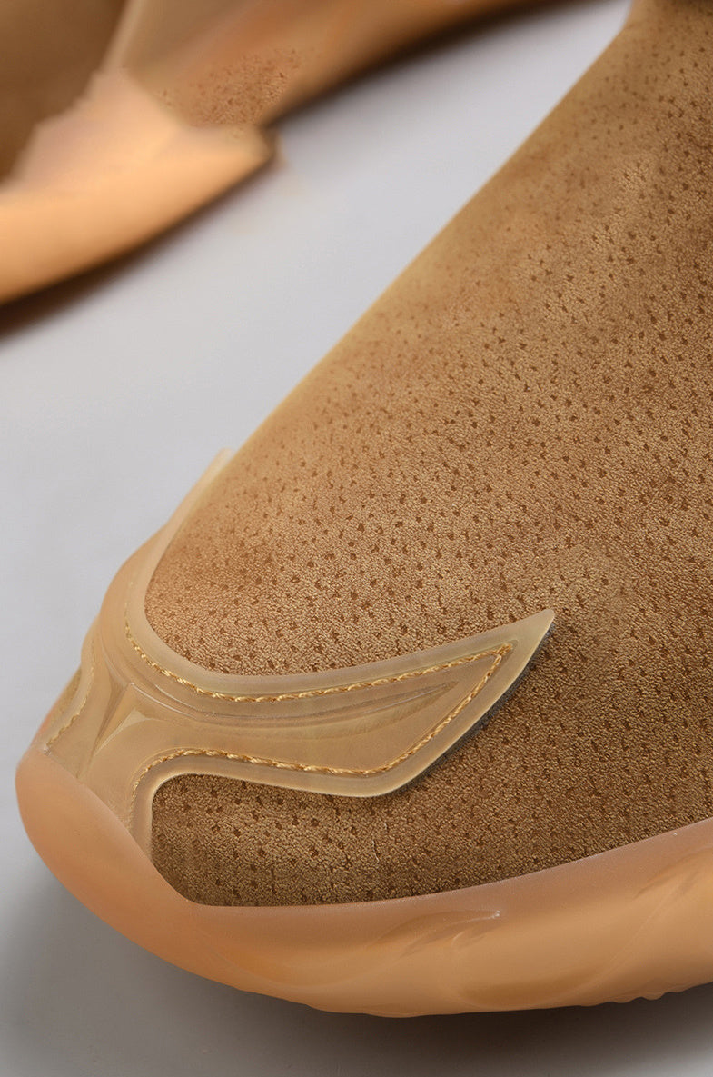 Primavera nuevas zapatillas de cuero de gran tamaño 45 para hombres estudiantes coreanos moda calzado ligero transpirable zapatos para hombres