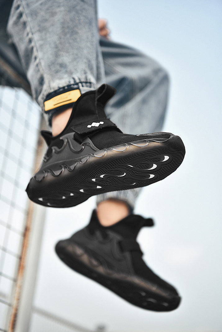 Primavera nuevas zapatillas de cuero de gran tamaño 45 para hombres estudiantes coreanos moda calzado ligero transpirable zapatos para hombres