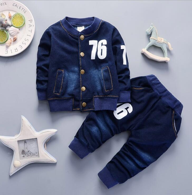 Costume décontracté à manches longues en denim pour garçons