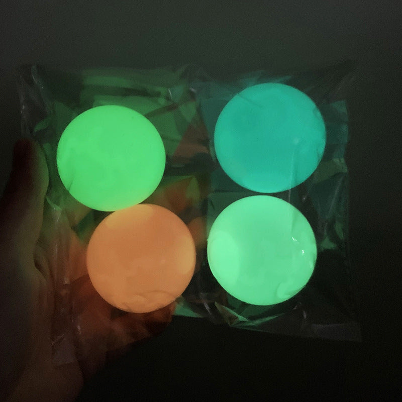 Bolas adhesivas luminosas, juguetes pegajosos para pared, juegos de fiesta en casa que brillan en la oscuridad, juguetes novedosos, juguete para apretar de descompresión