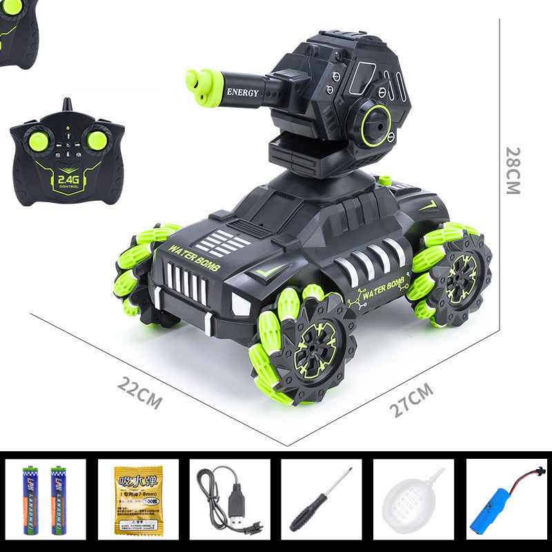 La voiture jouet réservoir télécommandée peut être chargée en lançant des bombes à eau