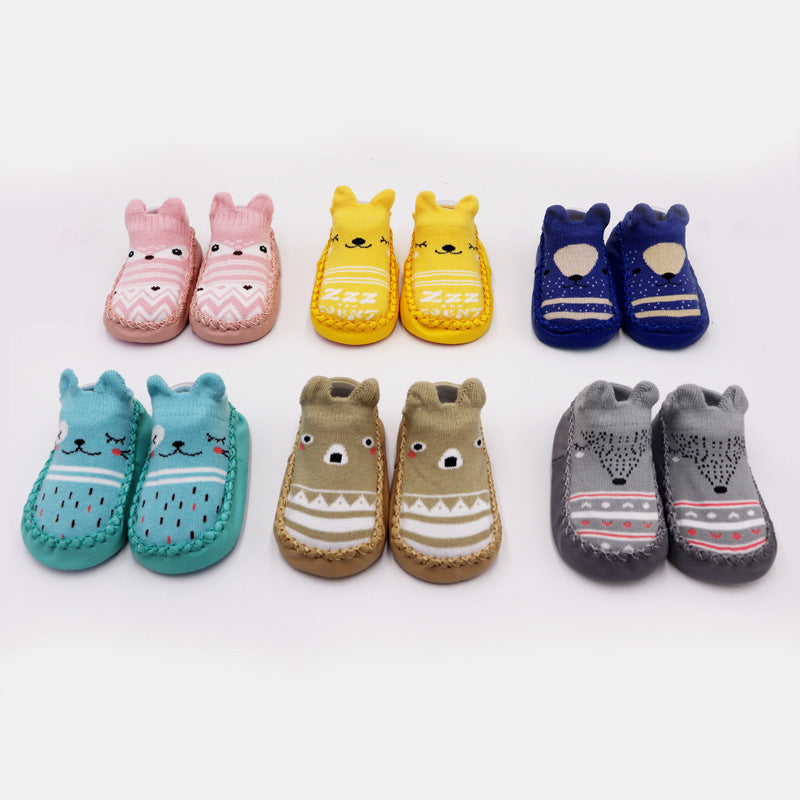 Zapatos infantiles del niño del bebé del calzado del piso del algodón peinado antideslizante antideslizante de la historieta de los niños