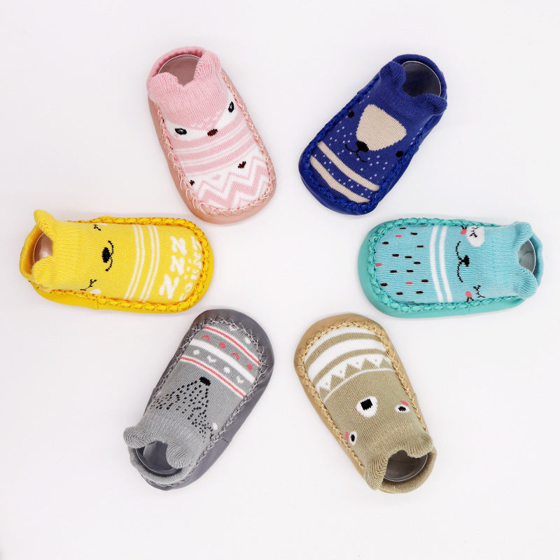 Zapatos infantiles del niño del bebé del calzado del piso del algodón peinado antideslizante antideslizante de la historieta de los niños