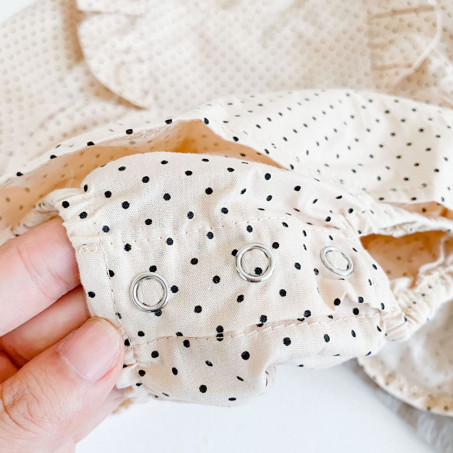 Robe d'amour pour bébé fille, nouveau produit d'automne, barboteuse à manches longues, en coton, vêtements d'escalade une pièce, chapeau gratuit