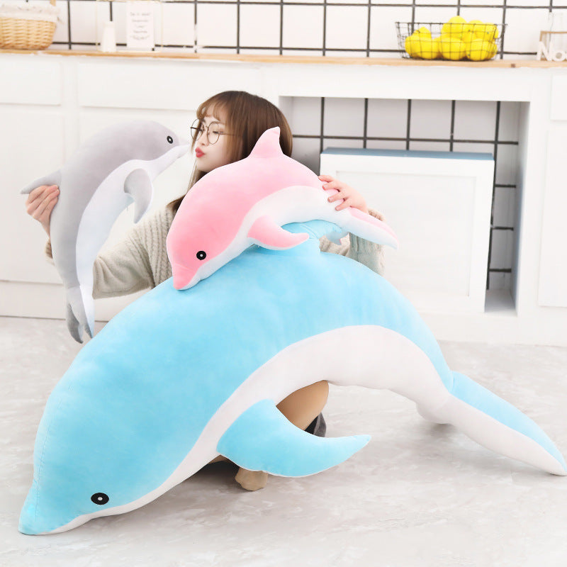 Jeu en peluche dauphin