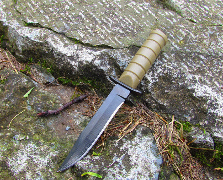 Couteau de survie de camping en acier inoxydable