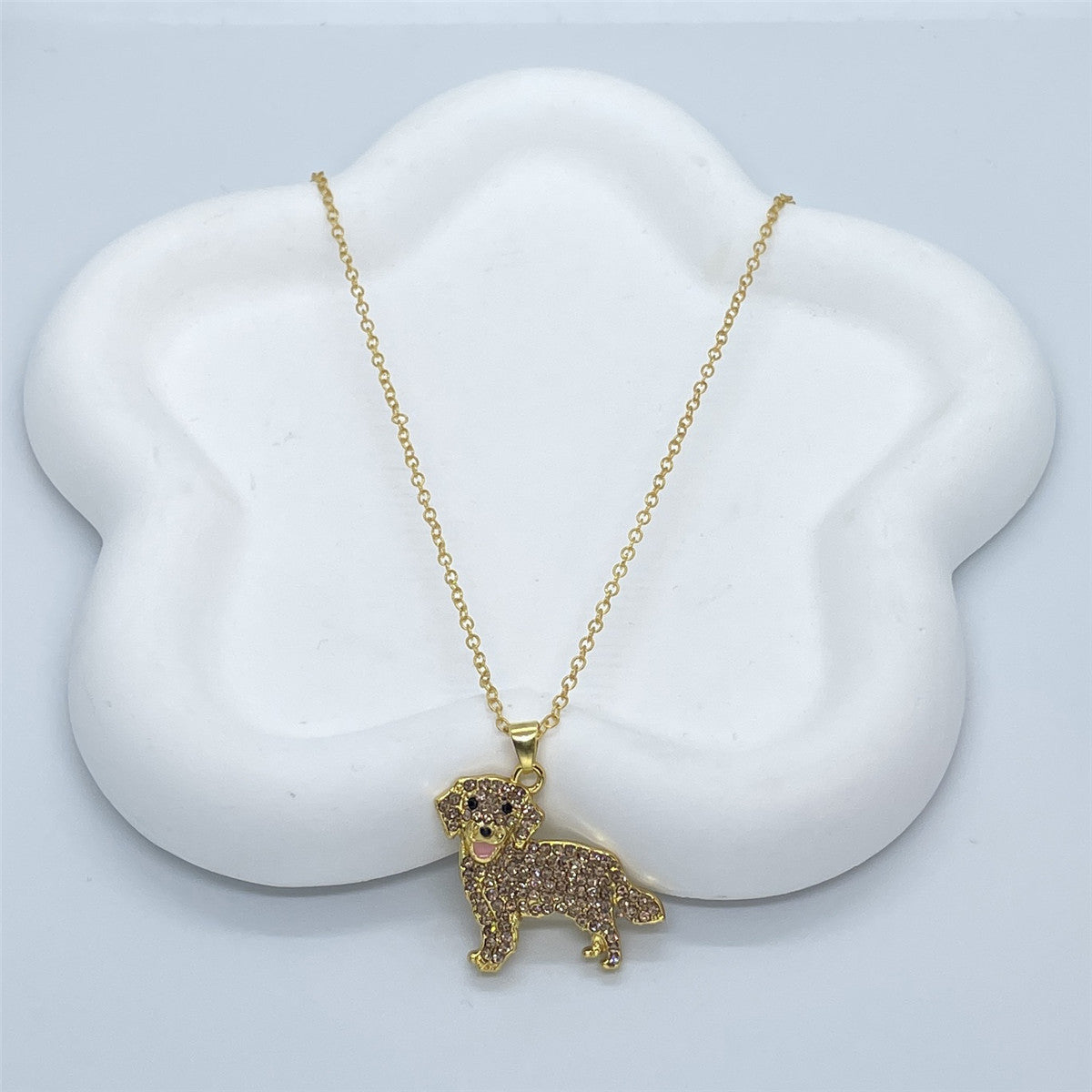 Collier pendentif mignon en forme de Golden Retriever