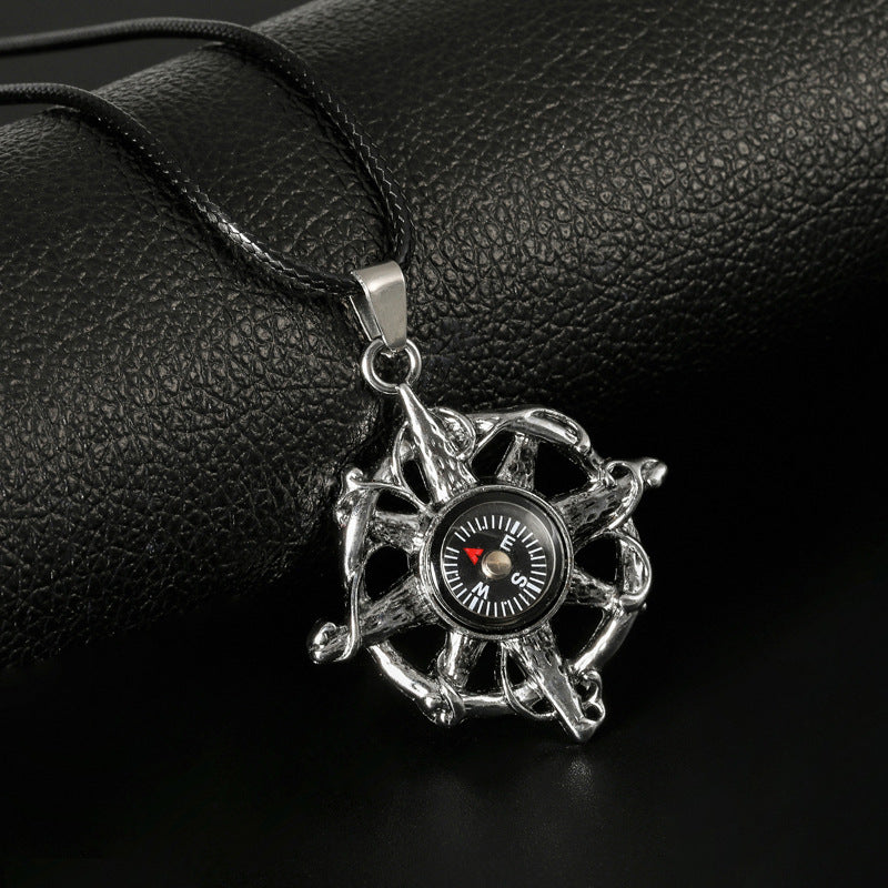 Collar de acero inoxidable punk con personalidad de moda para hombre