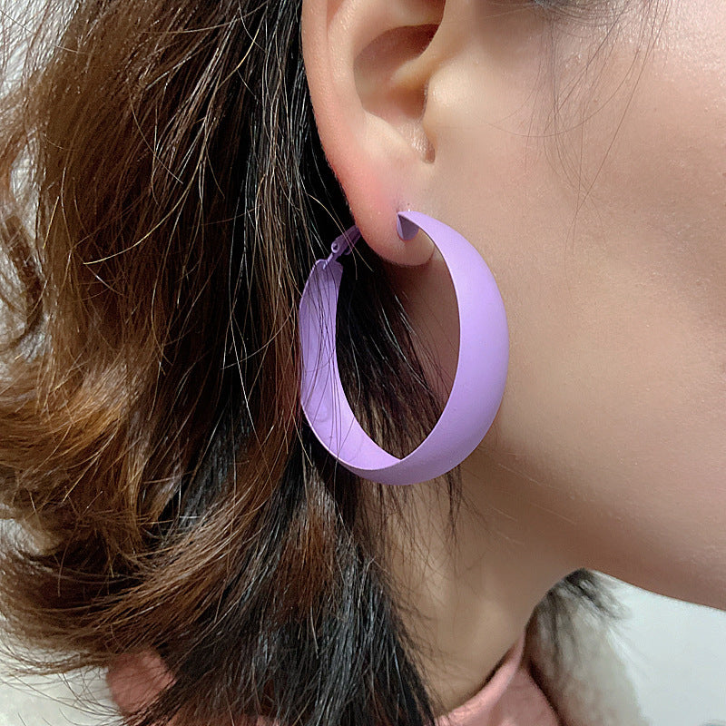 Grand anneau d'oreille couleur bonbon, Style coréen, personnalité de la mode, Grandeur