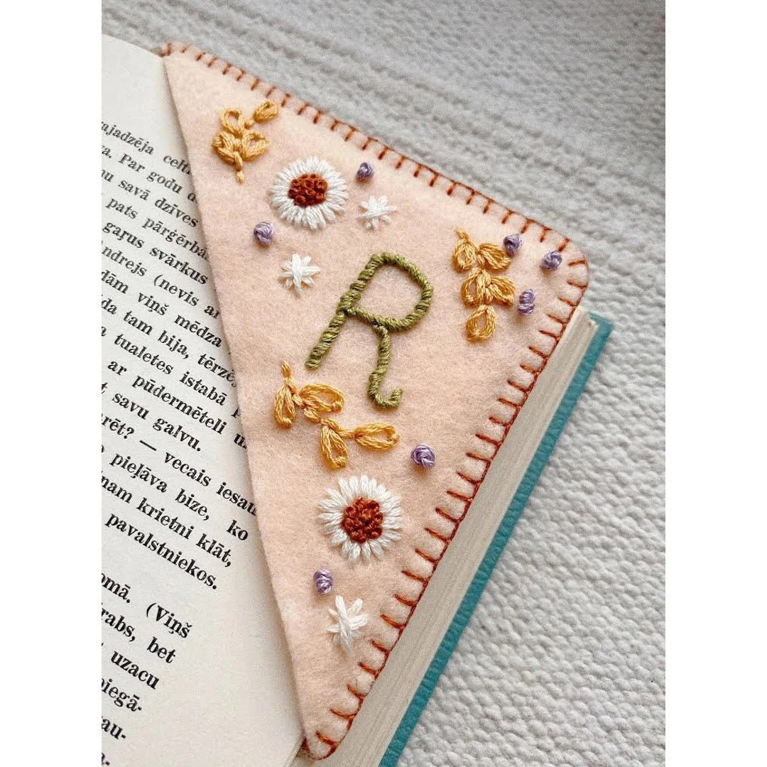 Personality Handmade Embroidery Corner Bookmark Felt Triangle Mark