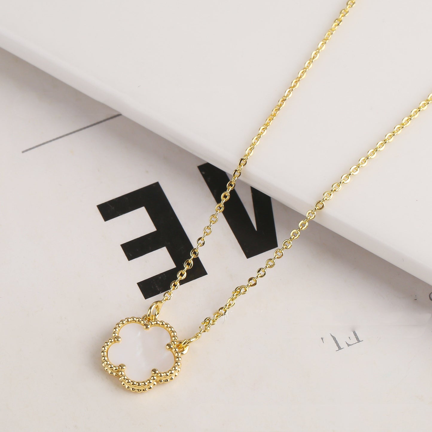 Five-petal Flower Hanging Necklace For Women