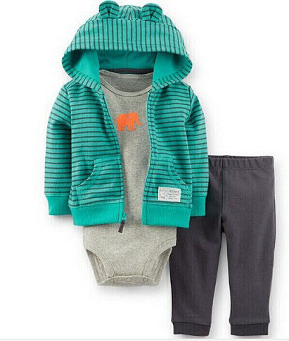 Conjunto de ropa para niños.