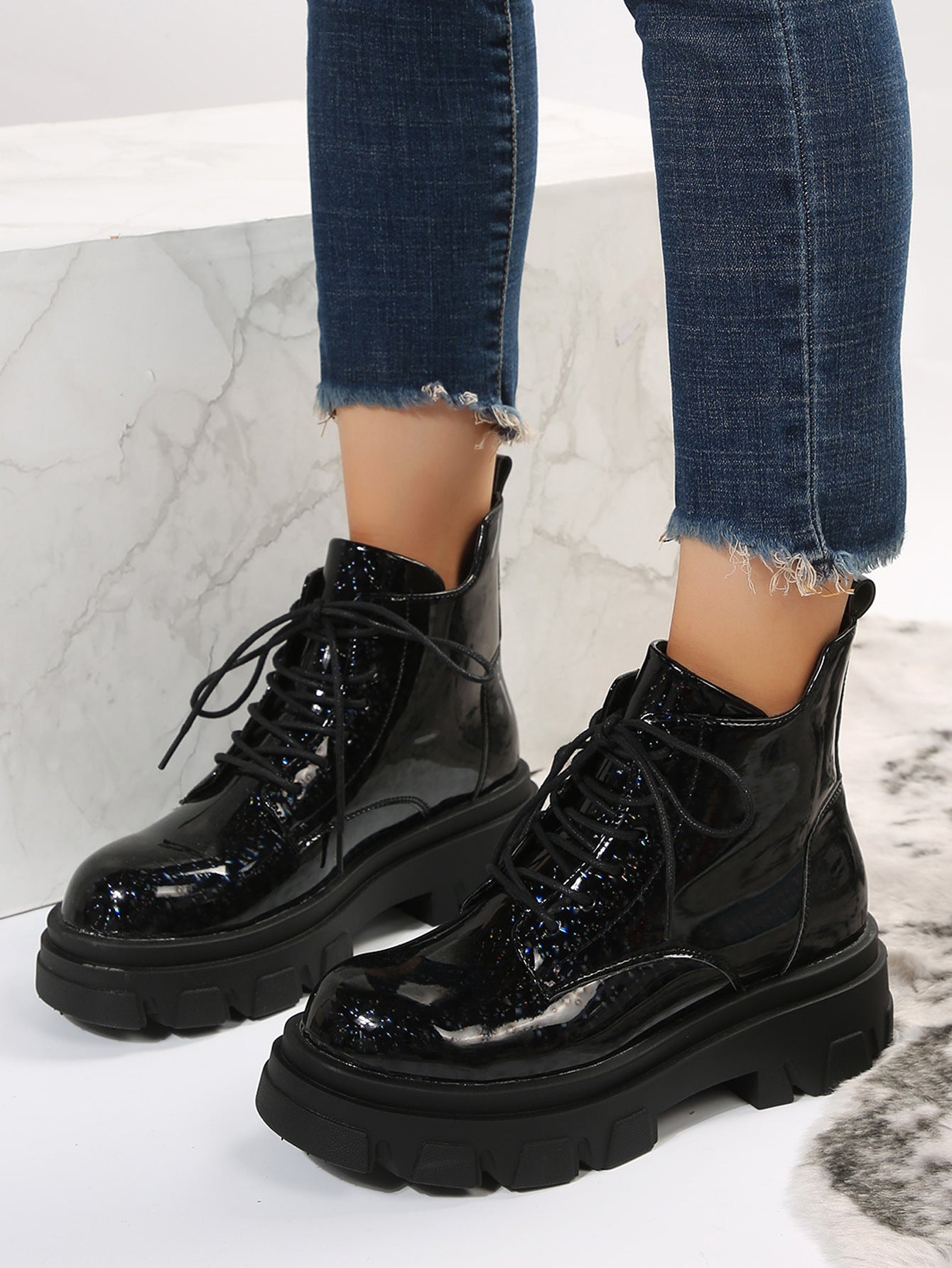 Bottes basses brillantes taille haute pour femmes