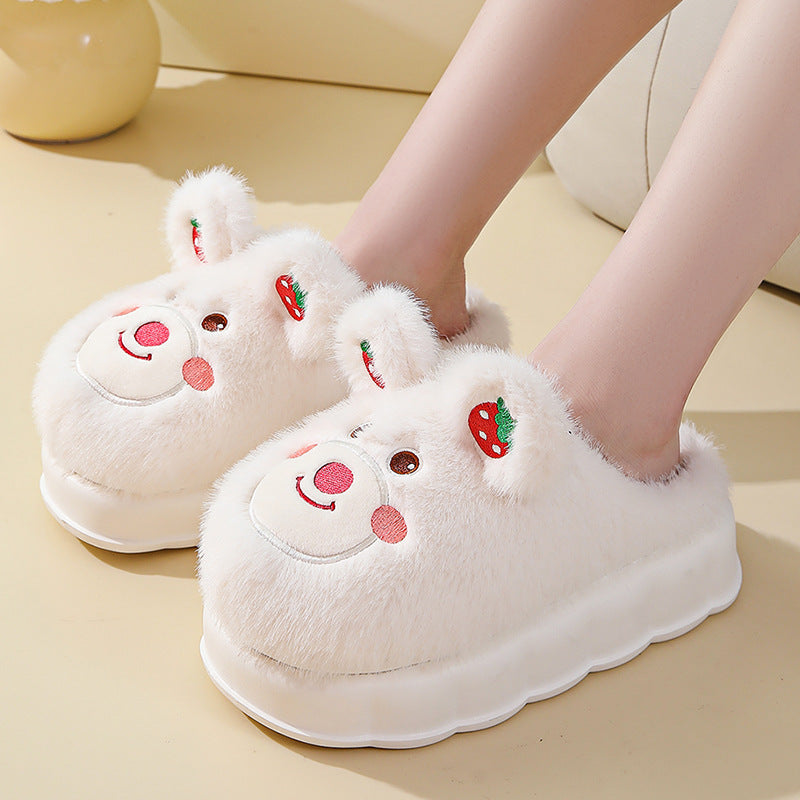 Zapatillas de algodón de tacón alto para mujer, pantuflas mullidas con parte inferior gruesa de dibujos animados, oso bonito y corazón para el hogar, cálidas para invierno