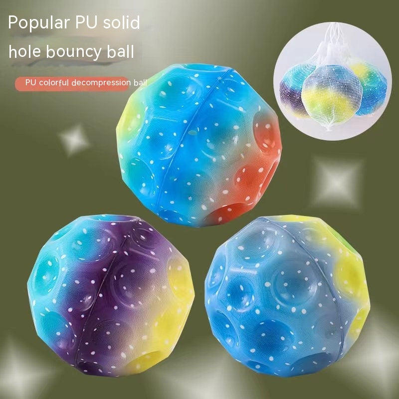 Boule à trous colorée, balle souple et rebondissante, Anti-chute, en forme de lune, poreuse, jouets d'intérieur pour enfants, balle élastique de conception ergonomique