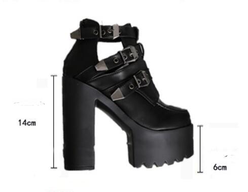 Zapatos de botas altas de tacón grueso de primavera
