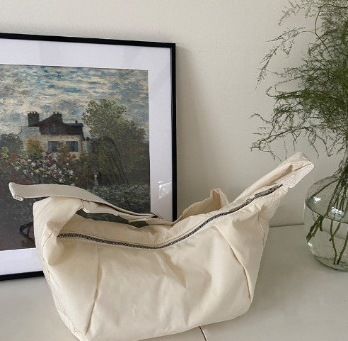 Bolso de hombro sencillo informal de algodón con plumón de bola de masa de gran capacidad