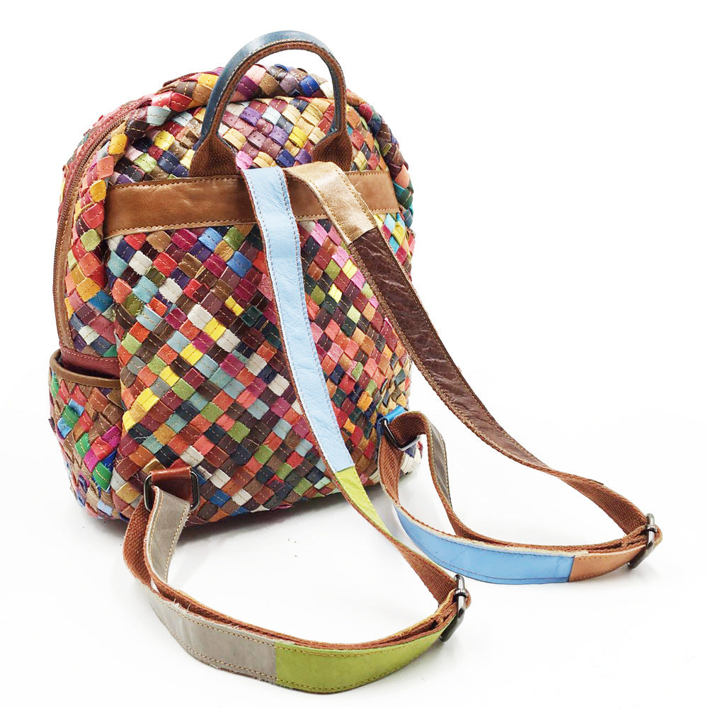 Sac à dos tissé à la main en cuir de vache de couleur couture pour femme