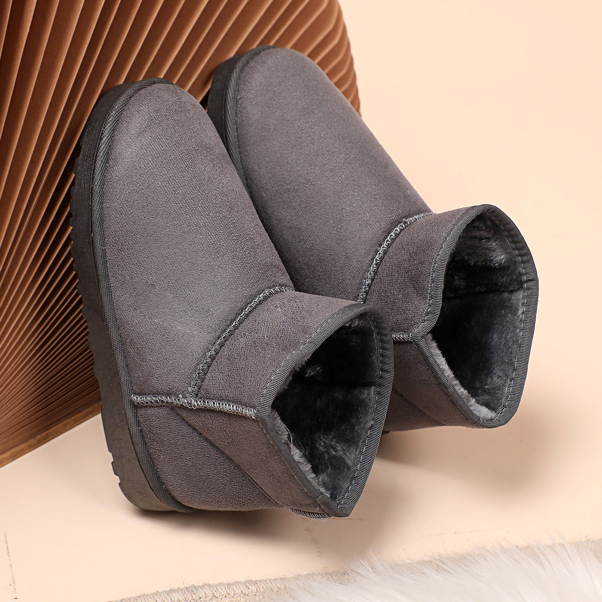 Bottes de neige chaudes en velours de coton pour femmes d'hiver