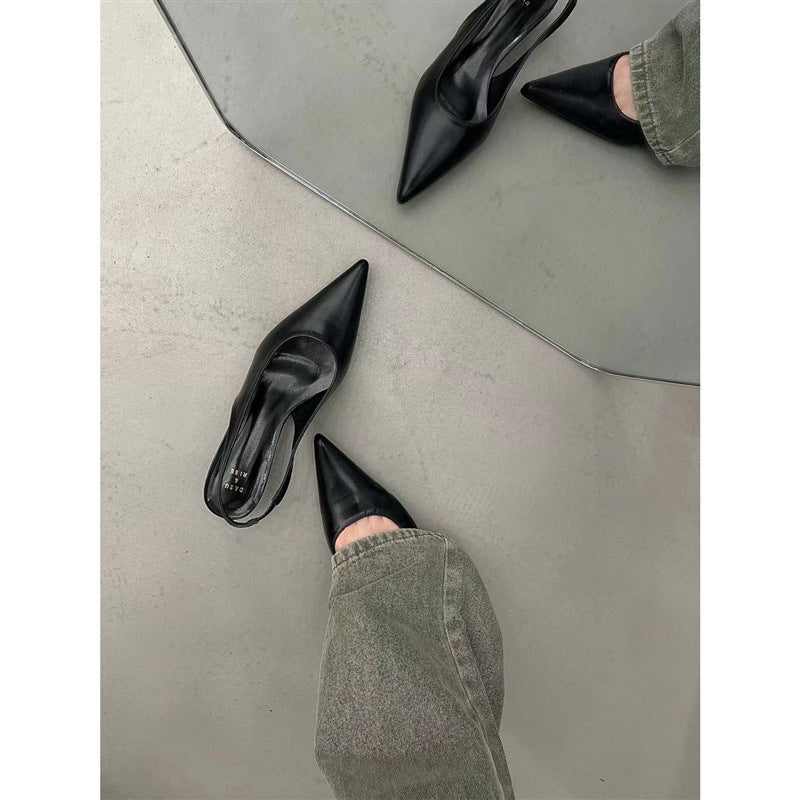Tip In - Chaussures à petit talon avec bride arrière argentée