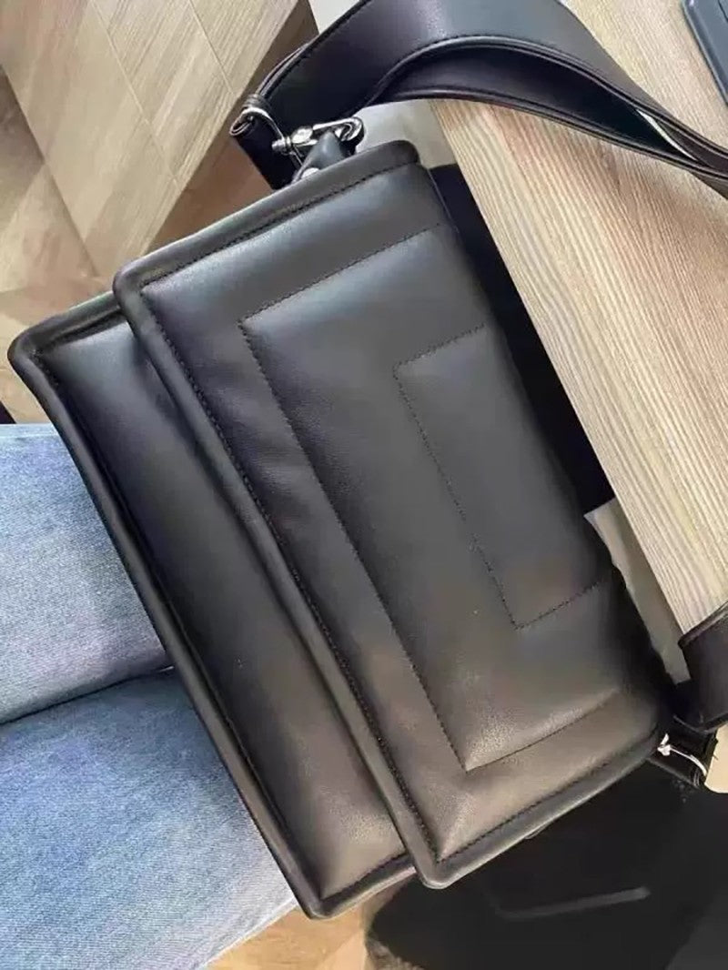 Bolso deportivo apilado de gran capacidad con bandolera y axilas